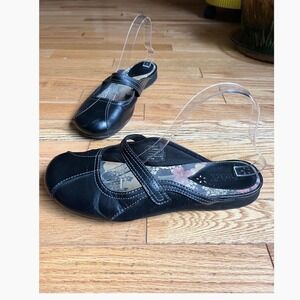 Vintage Y2K Mudd Black Mary Jane Mules Low Wedge Floral Insole 9.5M